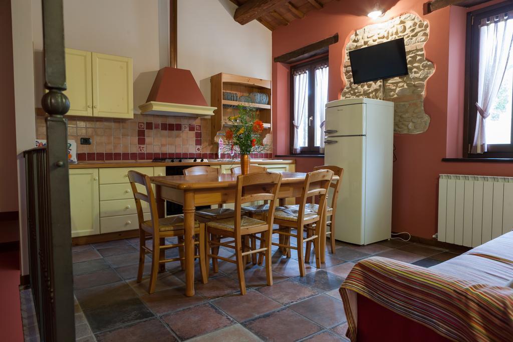 Agriturismo La Vecchia Fonte Castelbellino Δωμάτιο φωτογραφία